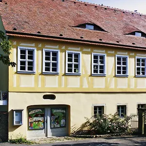  Ferienhaus Weingut Haus Steinbach